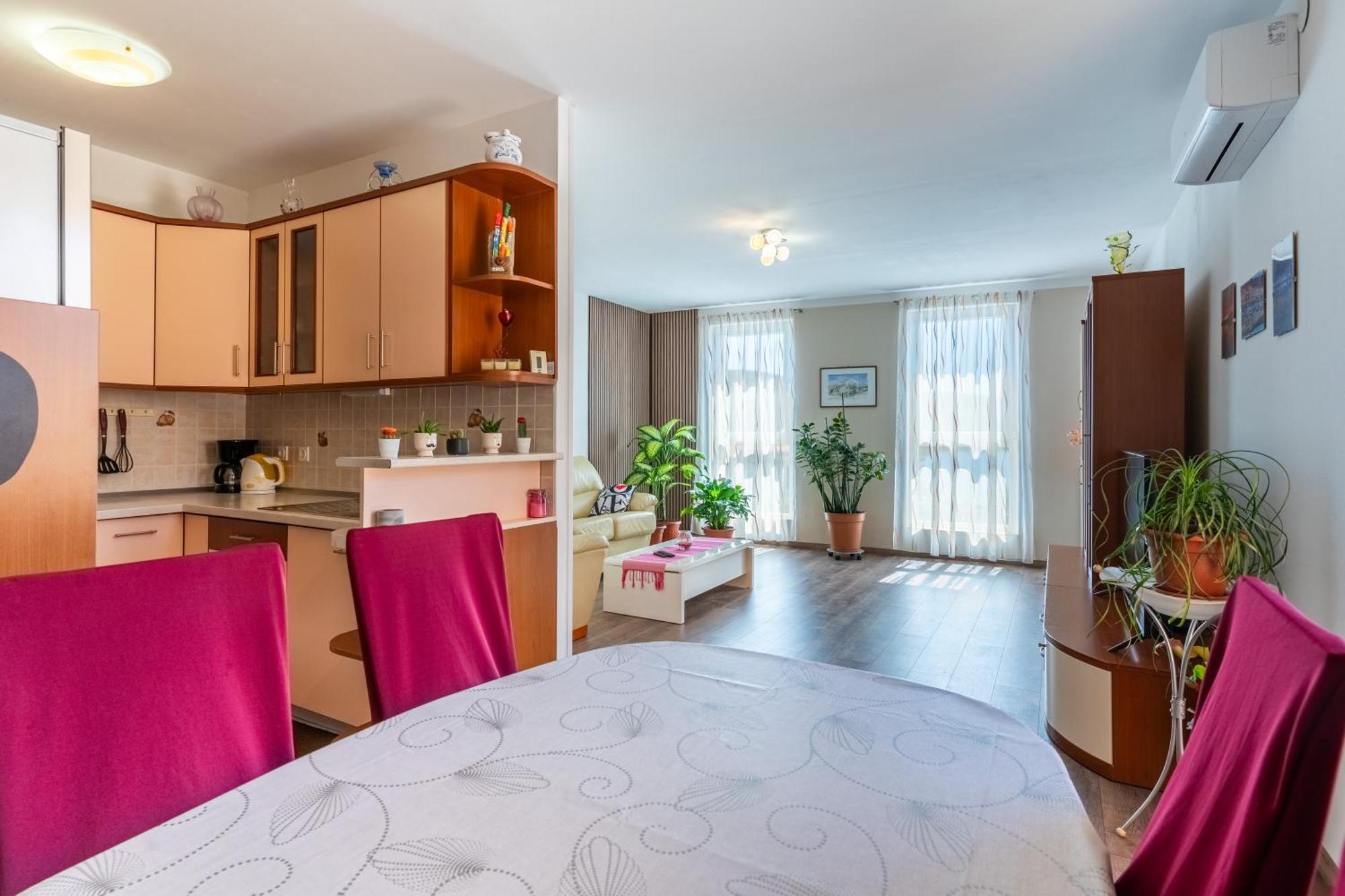 Apartman Laura Cres Zewnętrze zdjęcie