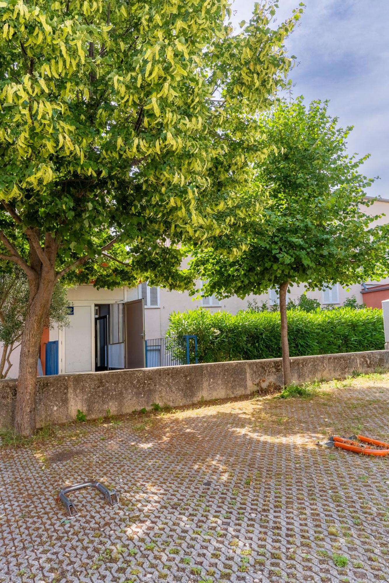 Apartman Laura Cres Zewnętrze zdjęcie
